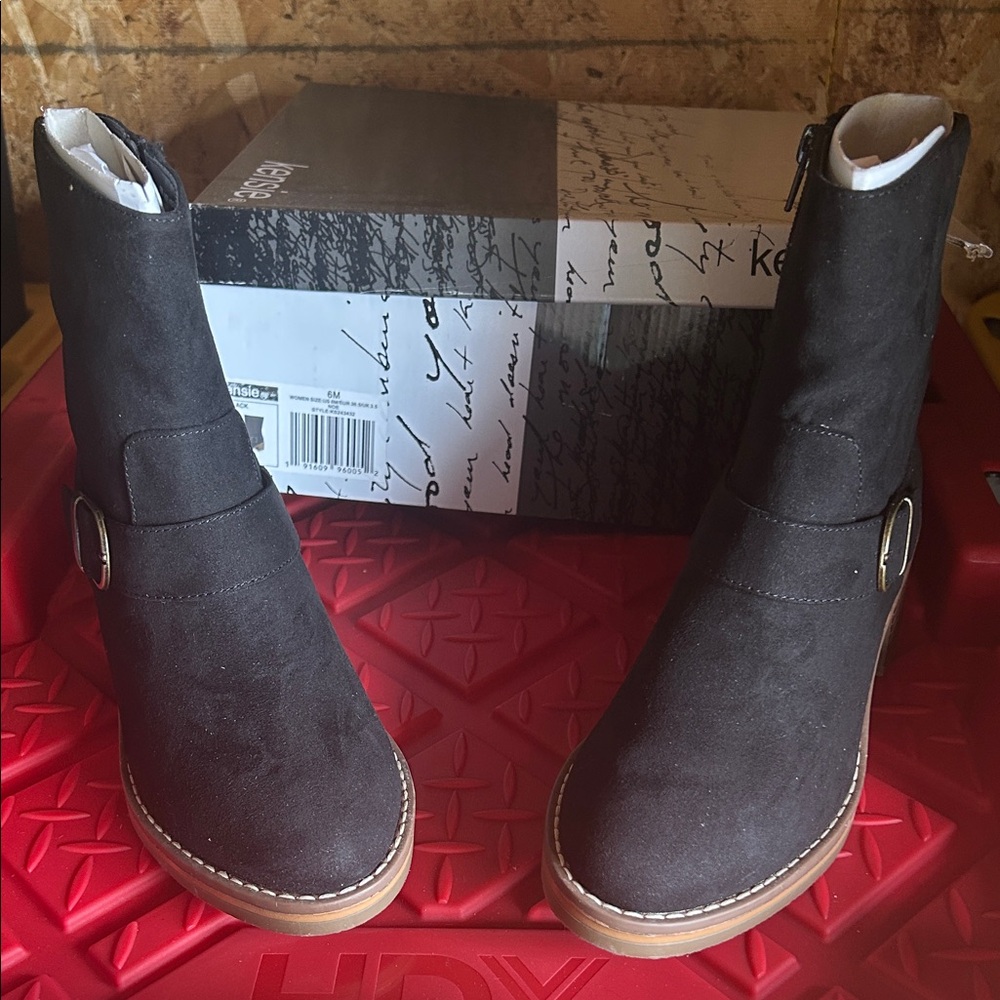 Stylish Black Ankle Boots for Women